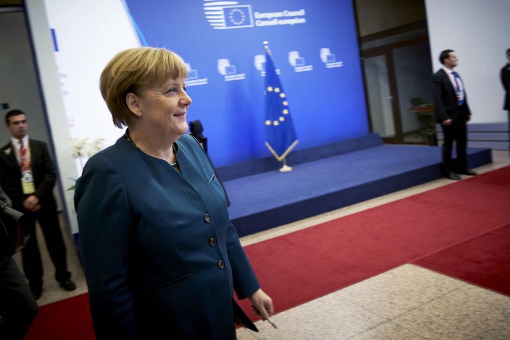 Οι Χριστιανοδημοκράτες λένε πως η Μέρκελ θα βάλει ξανά υποψηφιότητα