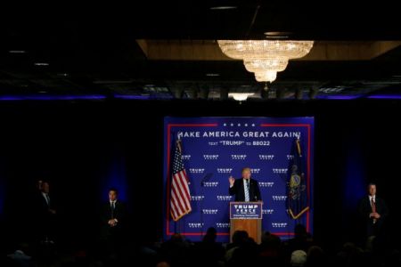 Με μήνυση απειλεί ο Τραμπ τις γυναίκες που τον κατηγορούν για παρενόχληση