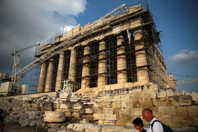 Η Gucci ζητά άδεια για επίδειξη μόδας στην Ακρόπολη