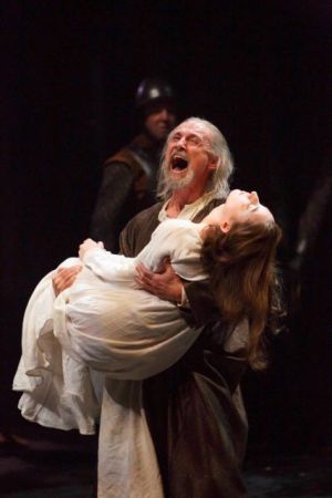 Ο κατά Τολστόι Σαίξπηρ