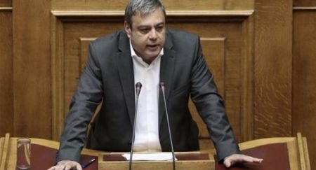 Ο Βερναρδάκης αποκάλεσε τον Πρόεδρο των Ολυμπιονικών με Αναπηρία «φασιστάκι της πλάκας»