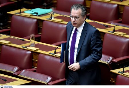 ΝΔ: Ο Παπαδημητρίου έχει πει ανάλογα με όσα έλεγε ο Βαρουφάκης