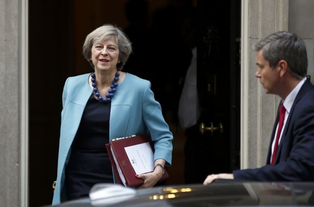 Κρίση λόγω Βrexit και στο βάθος εκλογές για τη Βρετανία