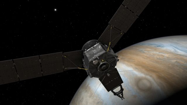 Σε κανονική λειτουργία επανήλθε το σκάφος Juno στον Δία
