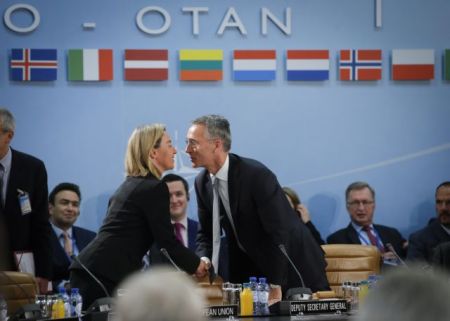 Η αβεβαιότητα Τραμπ τρομάζει ΝΑΤΟ και Ευρώπη