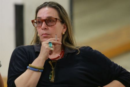 Η Λίνα Νικολακοπούλου «Αυτοπροσώπως» στον Νίκο Θρασυβούλου