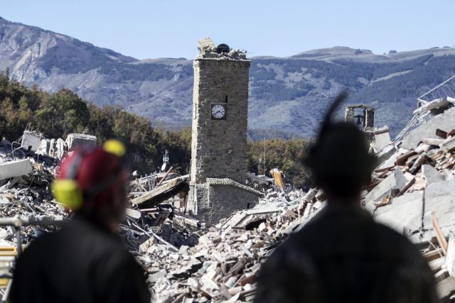 Ιταλία: Μόνο συντρίμμια στο Αματρίτσε, η γη άνοιξε στα δύο στη Νόρτσια