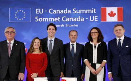 Πράσινο φως μόνο για την υλοποίηση της CETA