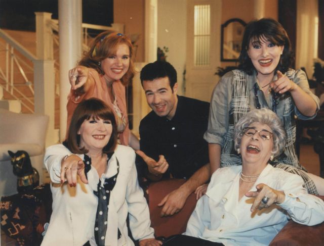 Το «παλιό» Mega νικά τους «νέους» παίκτες