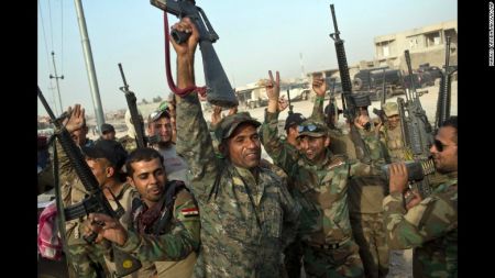 Προχωρούν στη δυτική Μοσούλη οι ιρακινές δυνάμεις, επιτυχάνεται η φυγή αμάχων