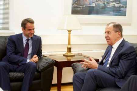 Συνάντηση Μητσοτάκη – Λαβρόφ