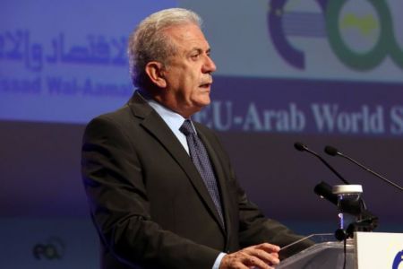 Αβραμόπουλος: Επιπλέον πρωτοβουλίες κατά της τρομοκρατίας