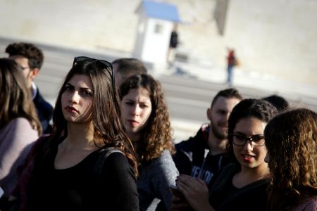 Η γενιά των 100 ευρώ