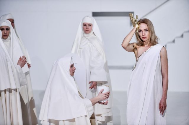 Οι έλληνες κλασσικοί του Ρομέο Καστελούτσι