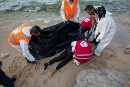 Λιβύη: Νέο ναυάγιο με 7 νεκρούς και 100 αγνοούμενους