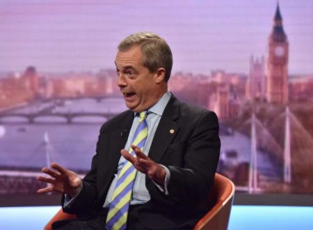 Ο Φάρατζ προβλέπει «σεισμό» σε περίπτωση που δεν προχωρήσει το Brexit