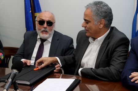 Σκουρλέτης: Ανοιχτή σχέση επικοινωνίας με τον λαό