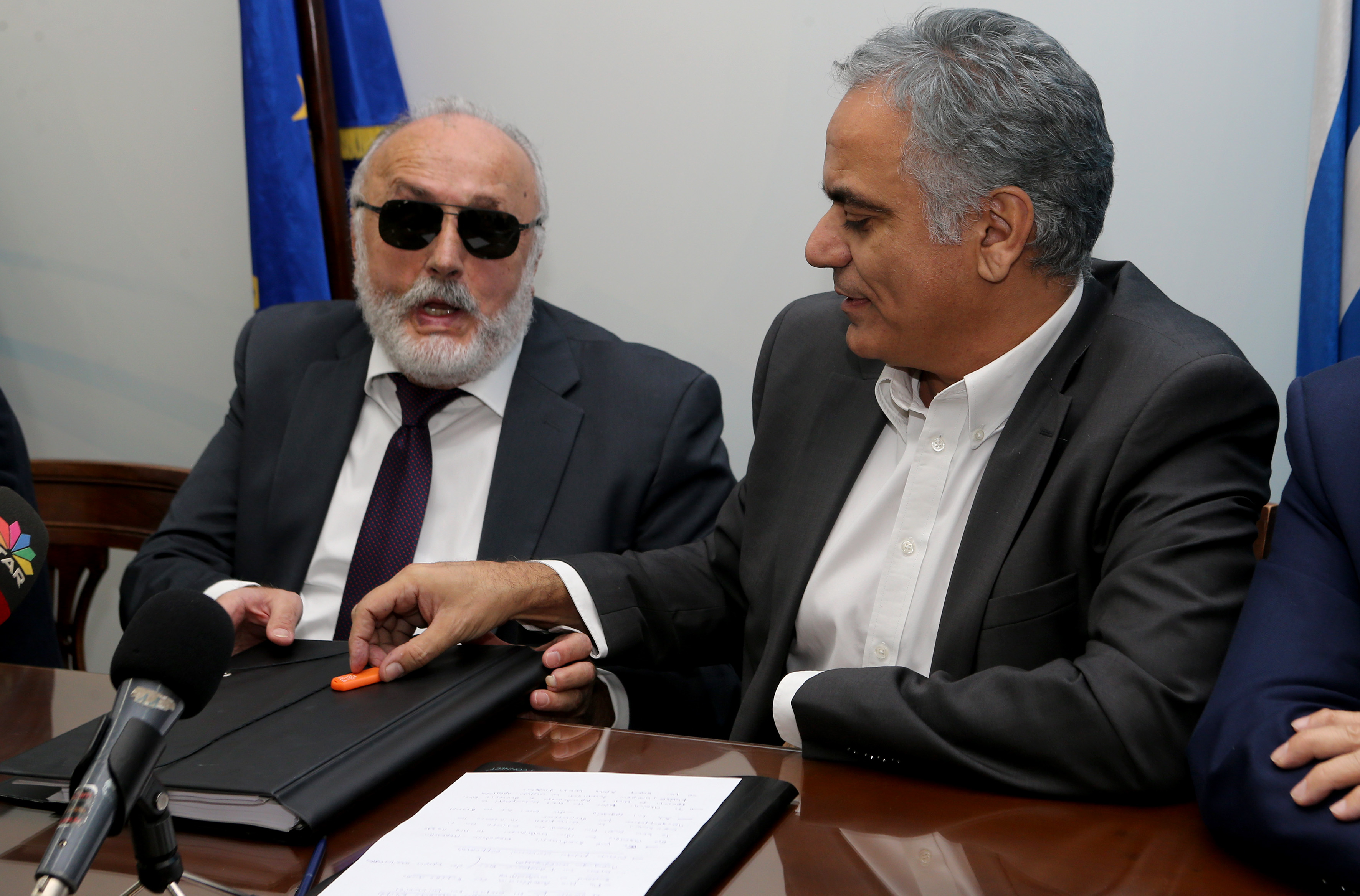 Σκουρλέτης: Ανοιχτή σχέση επικοινωνίας με τον λαό