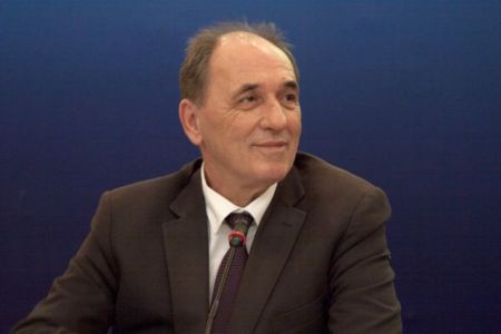 Stathakis: “Greece’s inclusion in ECB’s QE program is a given”