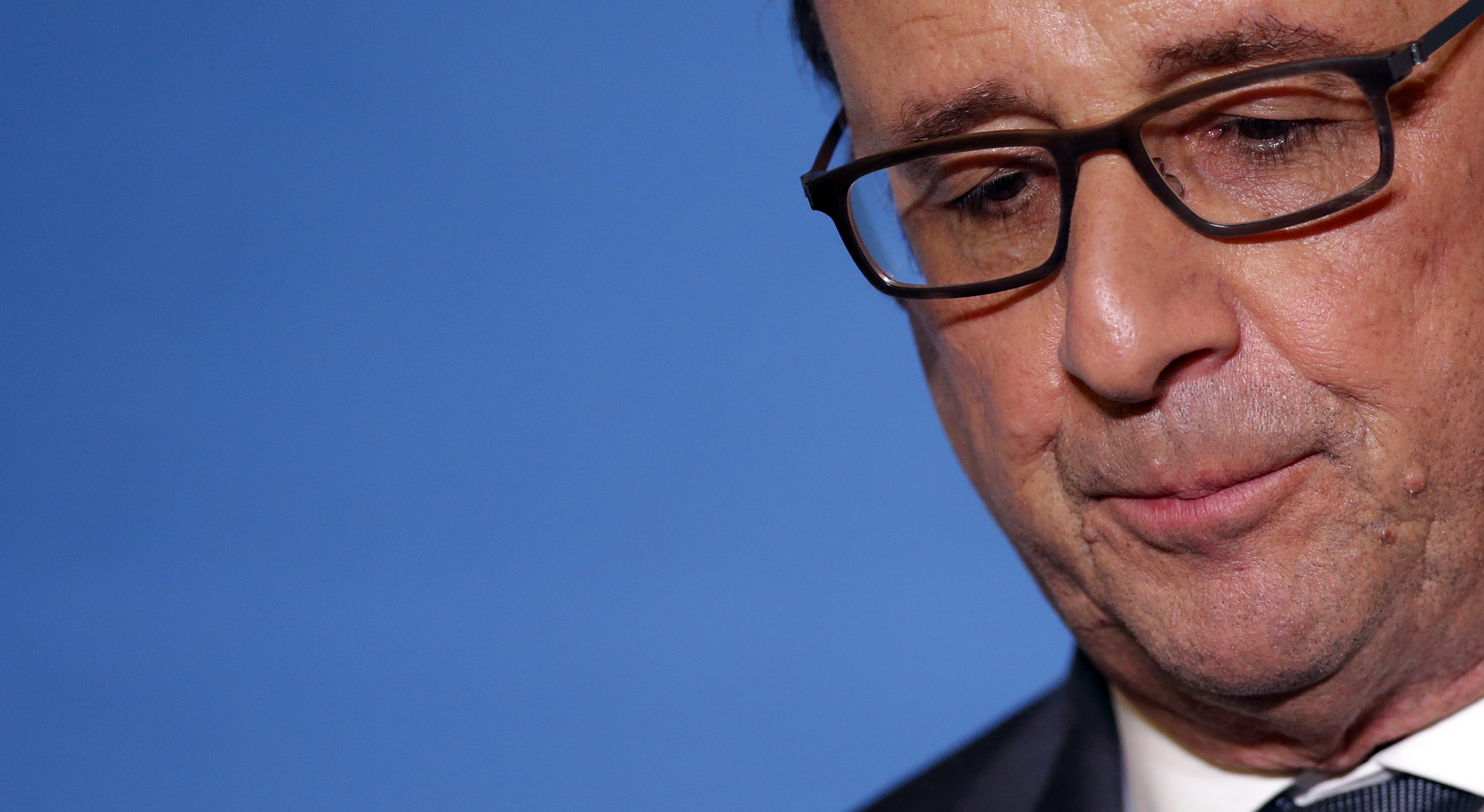 Ολάντ: «Υψιστο καθήκον να διασφαλίσω ότι οι Γάλλοι δεν θα ψηφίσουν Λεπέν»