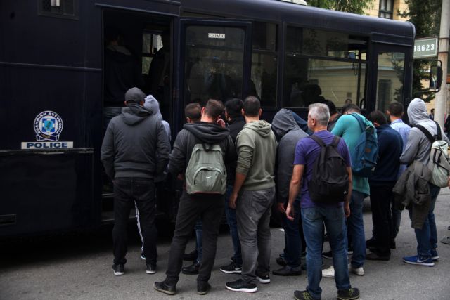 Προφυλακίστηκαν 11 από τη «μαφία των Ρομά» μετά την απολογία τους