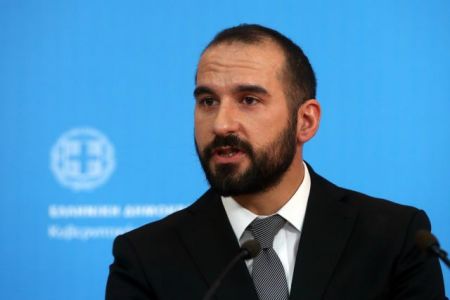 Κυβέρνηση: Δουλεύουμε για μια συνολική λύση στις 22 Μαΐου