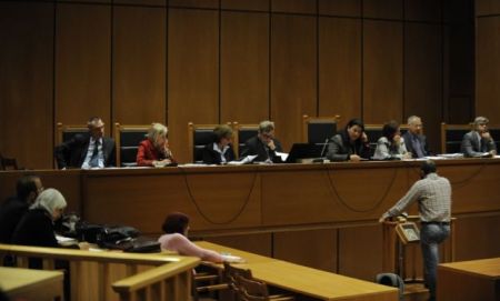 Δίκη ΧΑ: «Η ηγεσία της Χρυσής Αυγής ήθελε να στείλει μήνυμα στο Πέραμα»