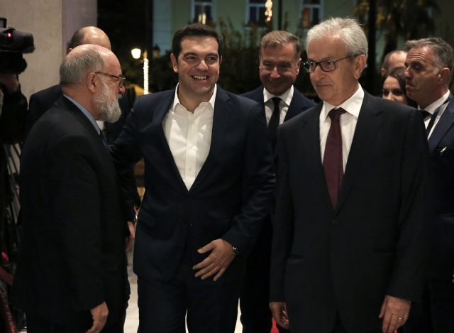 Ο Αλ. Τσίπρας στο Μέγαρο για τους εφοπλιστές