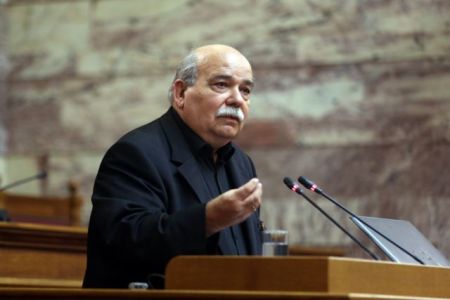 Επιχείρηση αναβάθμισης της Βουλής