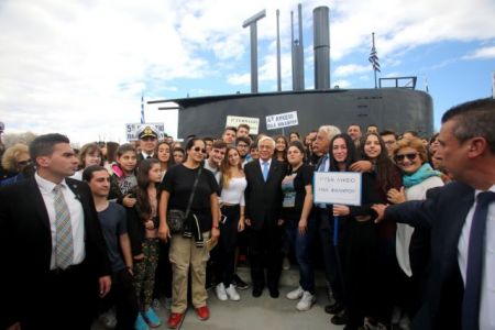 Παυλόπουλος: Ομονοούντες και ανυποχώρητοι στον αγώνα για την πατρίδα