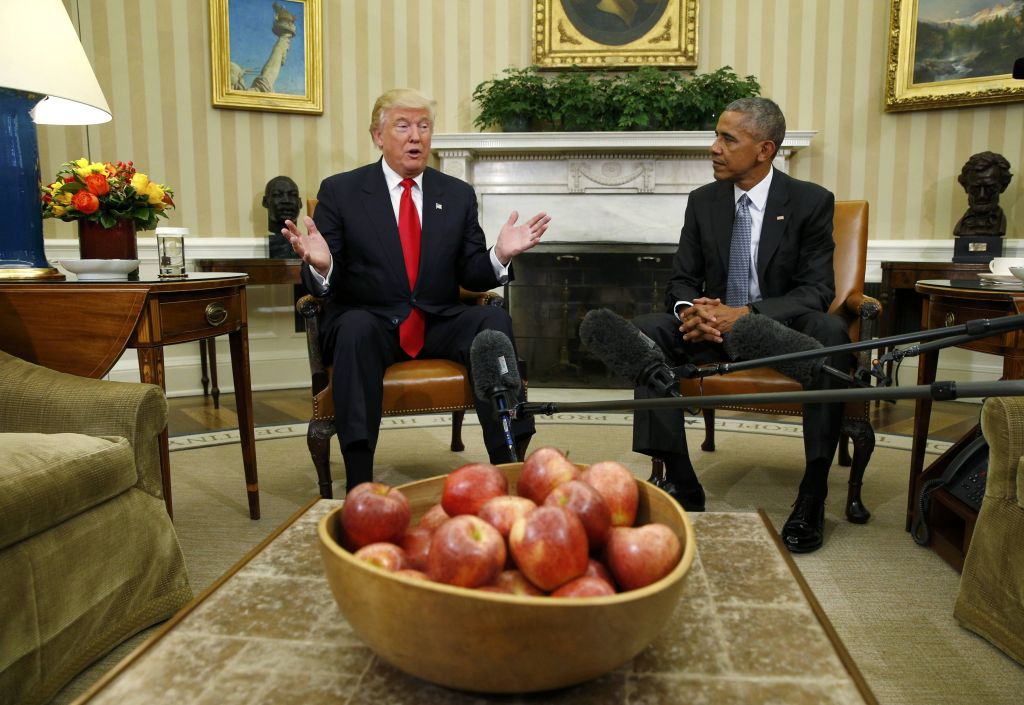 Τραμπ στον Λευκό Οίκο: Τιμή μου να συνομιλώ με τον Ομπάμα