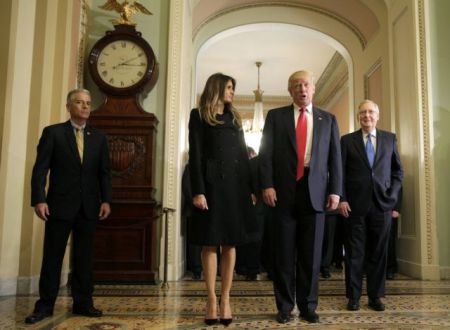 Επαναπροσέγγιση Τραμπ-ρεπουμπλικανών στο Καπιτώλιο