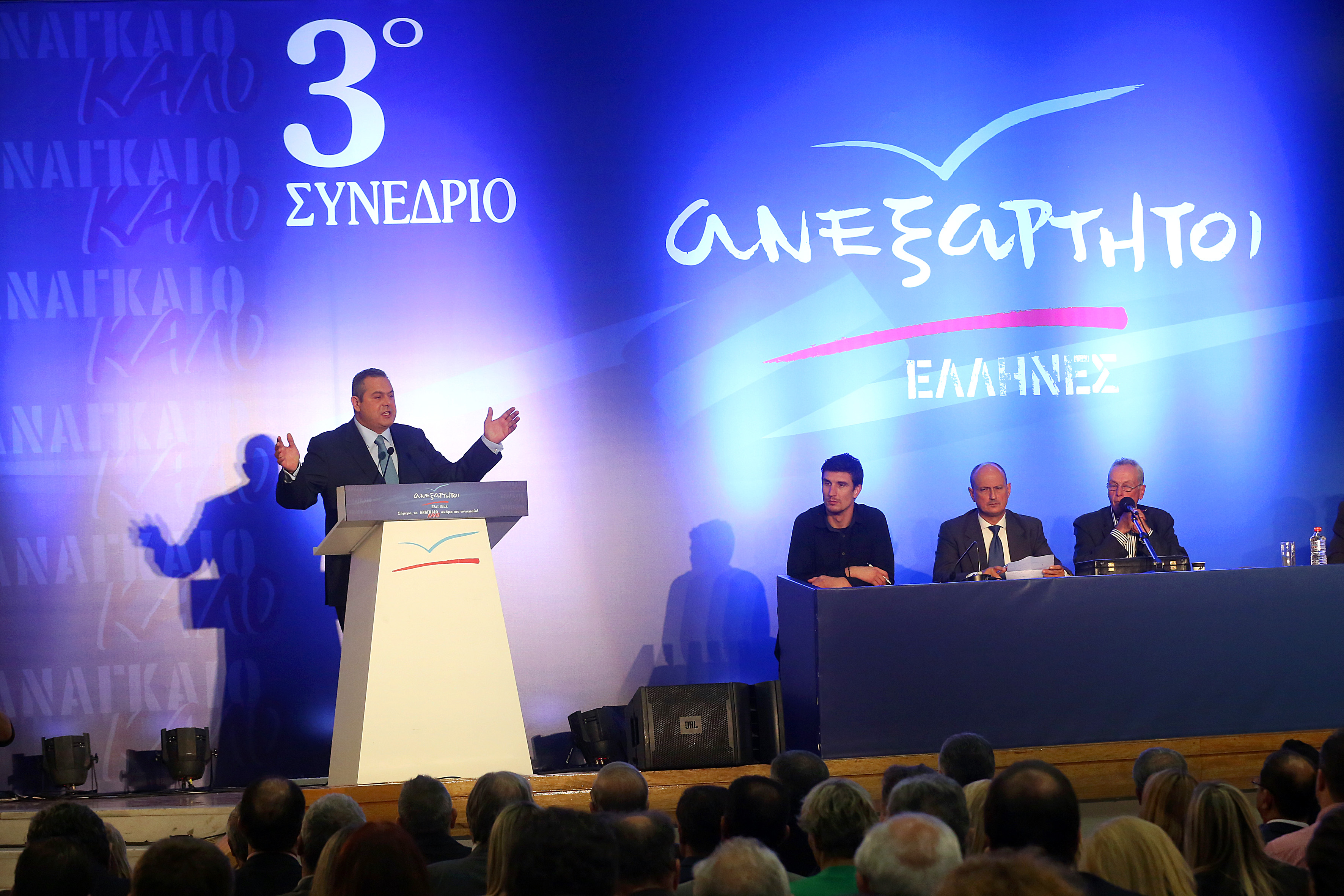 Επανεξελέγη πρόεδρος των Ανεξάρτητων Ελλήνων ο Πάνος Καμμένος