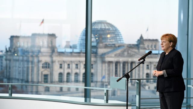 «Υπέκυψε» στον Σταινμάιερ για πρόεδρο η Μέρκελ – Σουλτς στο γερμανικό ΥΠΕΞ;