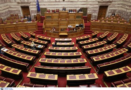 «Όχι» των ΑΝΕΛ σε εξίσωση συμφώνου συμβίωσης με τον γάμο