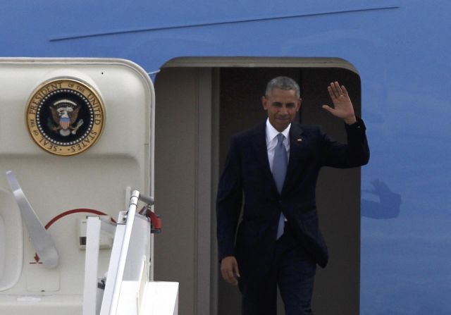 US President Barack Obama arrives in Athens