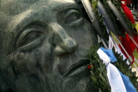 Ομιλίες στη Βουλή για την εξέγερση του Πολυτεχνείου