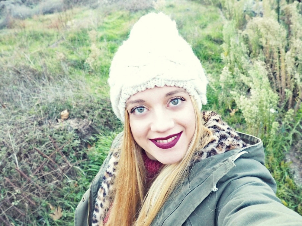 Straw My Berry (71 votes)