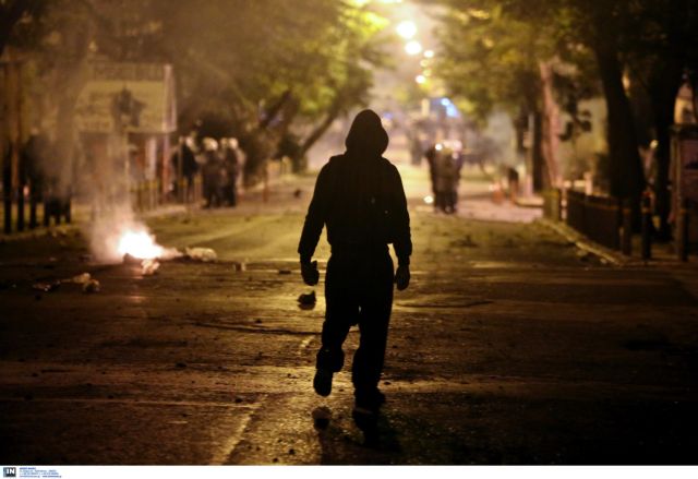 Major clashes in Athens between anarchists and police