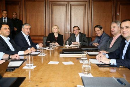 Οι εκβιασμοί Ερντογάν, το ναυάγιο στο Κυπριακό και ο ρόλος Κοτζιά