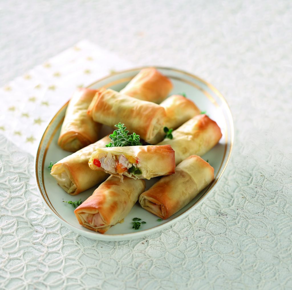 Ρολάκια κοτόπουλου με μετσοβόνε