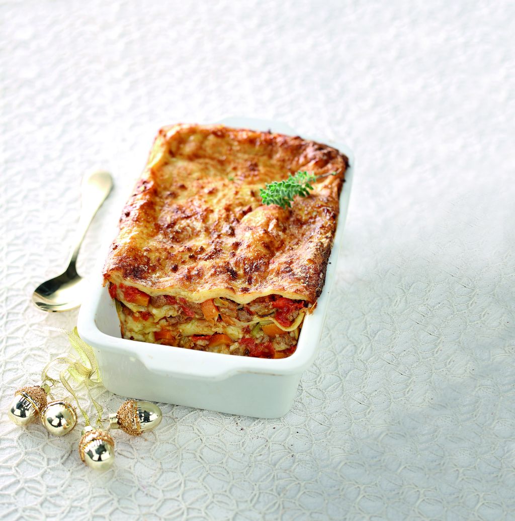 Λαζάνια με μπέικον και μοτσαρέλα