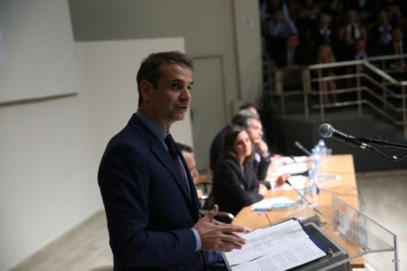 Μητσοτάκης: Eπιβάλλεται πολιτική αλλαγή το ταχύτερο δυνατό