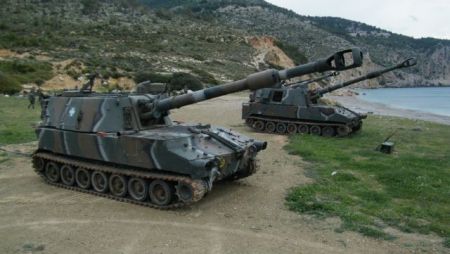 Στο εδώλιο 7 από 11 κατηγορούμενους για το σκάνδαλο με τα εξοπλιστικά