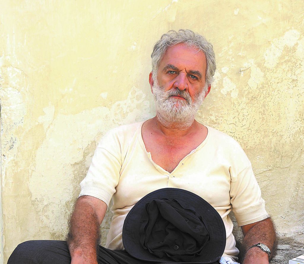 Δημήτρης Καταλειφός: «Γινόμαστε μια όλο και πιο αμόρφωτη χώρα»