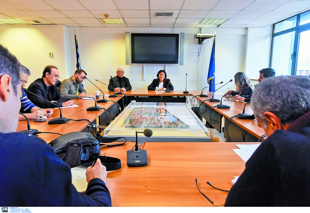 Κοινωνικό εισόδημα ως 900 ευρώ