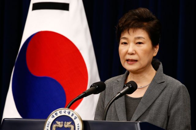 Κάθειρξη 24 ετών για την πρώην πρόεδρο της Ν. Κορέας