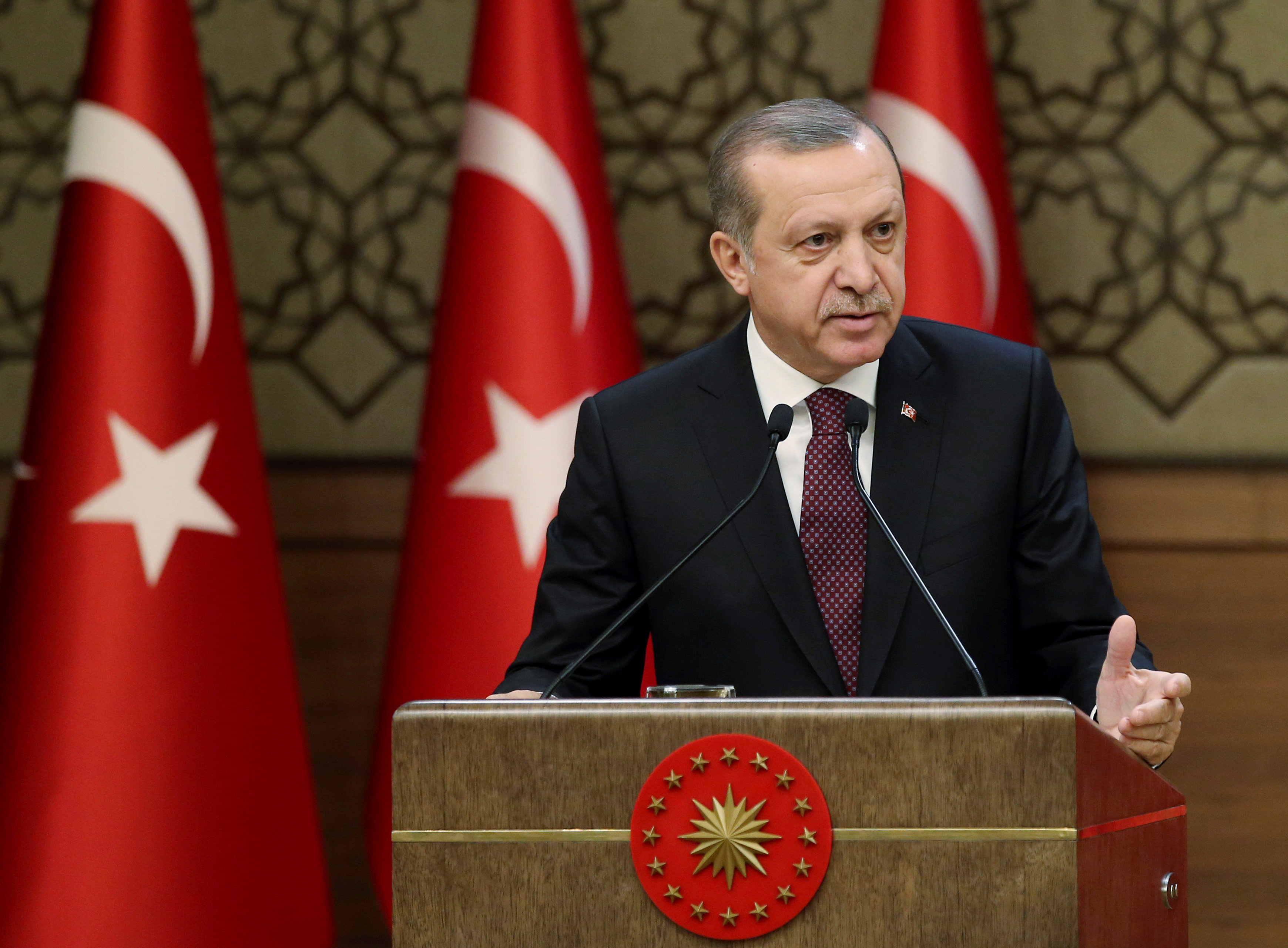 Ο Ερντογάν προχωρά τη συνταγματική μεταρρύθμιση