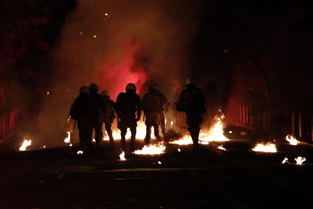 Επεισόδια στα Εξάρχεια την νύχτα της Πέμπτης