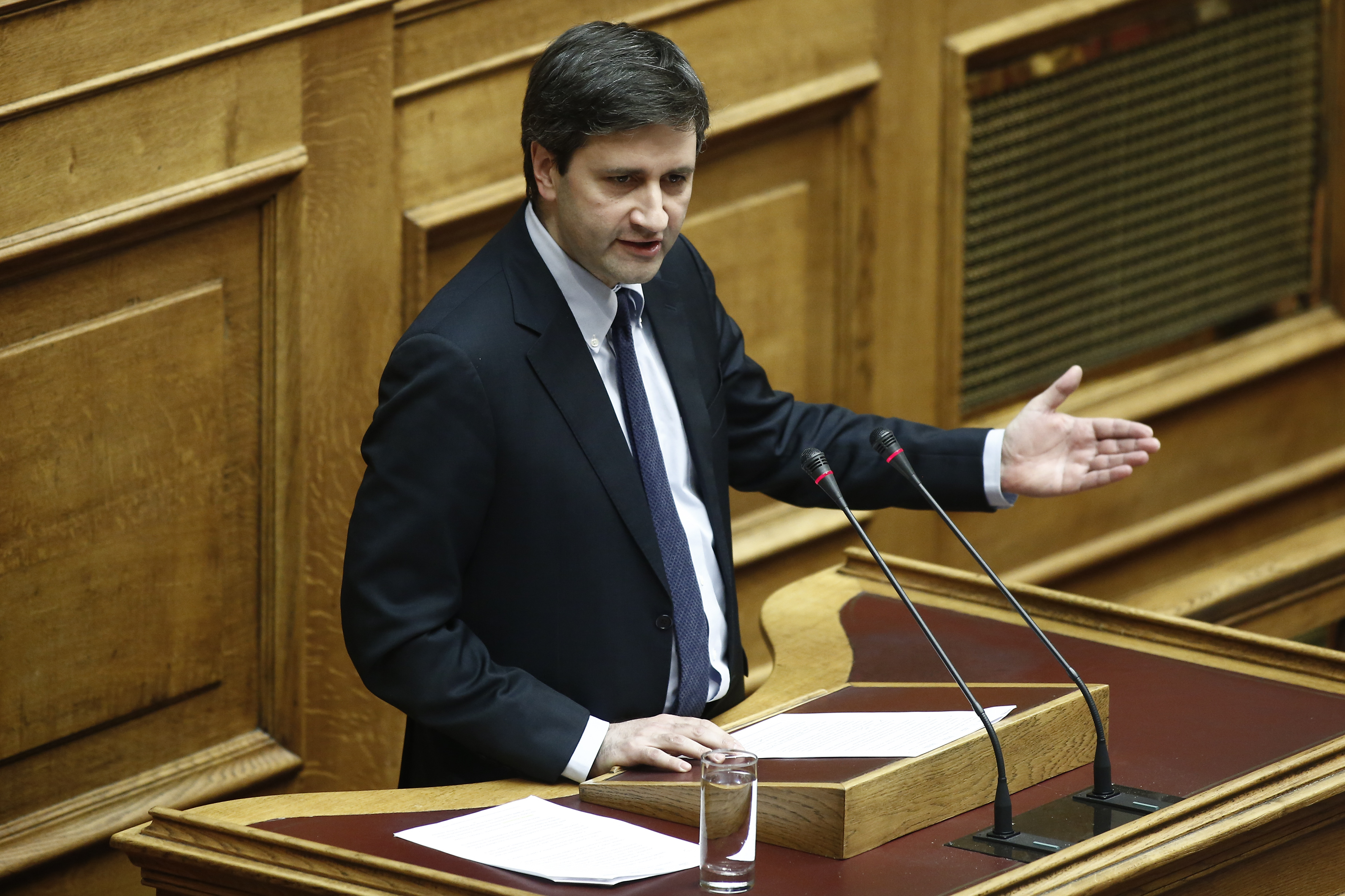 Γ. Χουλιαράκης: «Η Ελλάδα θα αντιμετωπίσει υπαρξιακά διλήμματα αν χαθεί το πρόγραμμα»
